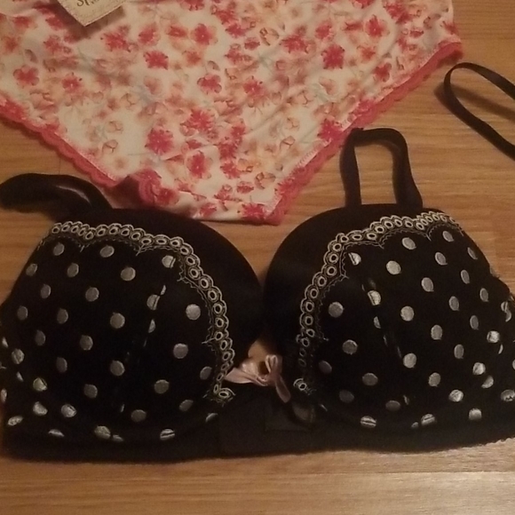 36C undergarment bundle - Picture 4 of 16